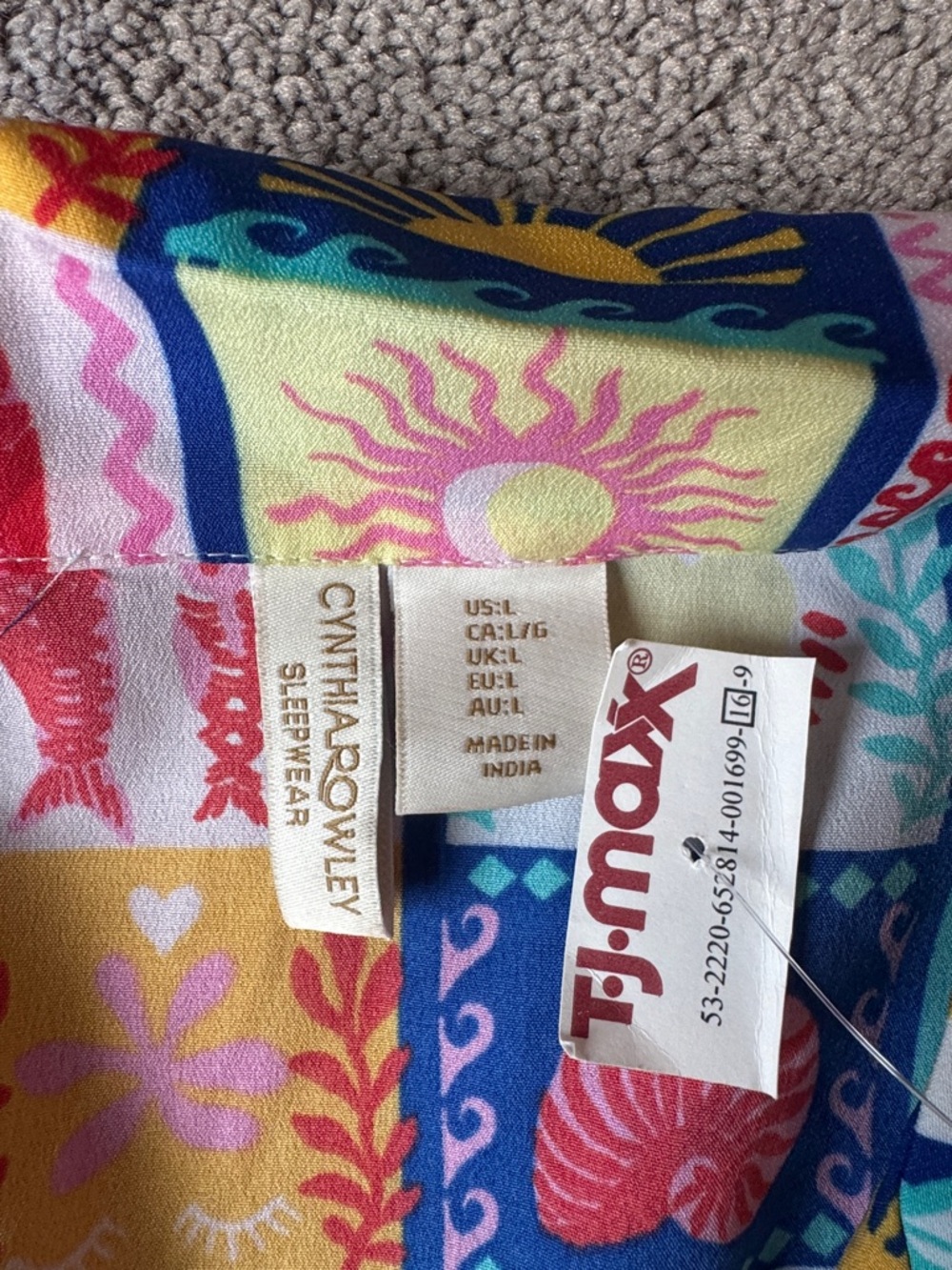 Cynthia Rowley Printed Pajama Set SIZE L Colorful Button Down Top & Shorts - Picture 3 of 10